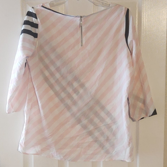 NWOT classy top - Picture 2 of 2